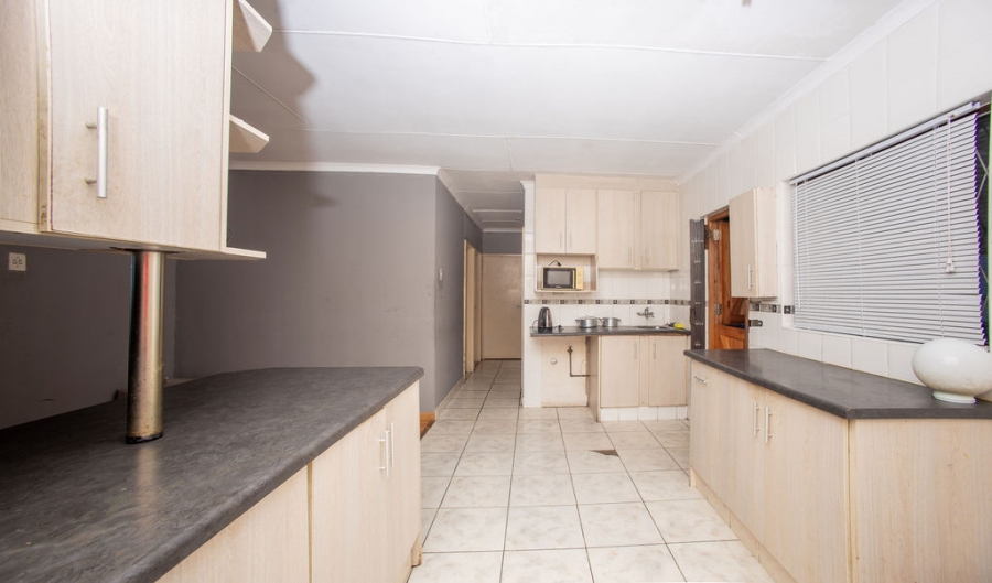 3 Bedroom Property for Sale in Sunnyridge Eastern Cape
